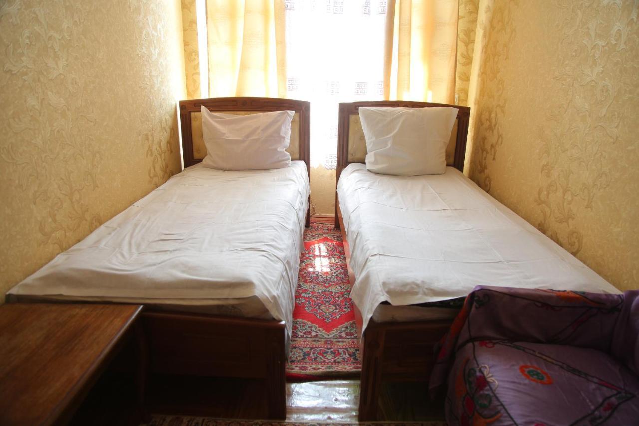 Gulsara Hostel Samarkand Exterior foto